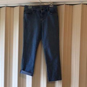 LOFT Jeans - Loft Curvy Cuffed Crop LOFT Jeans - Loft Curvy Cuffed Crop
